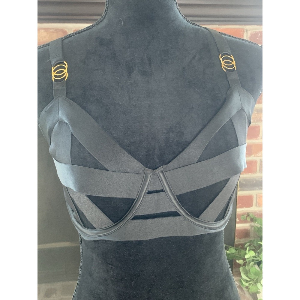 Victoria's Secret LuxeLingerie Unlined Cage Bra 34 DDD Black Strappy Bands NWOT‎
